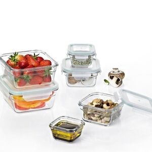Glasslock Oven and Microwave Safe Glass Food Storage Containers